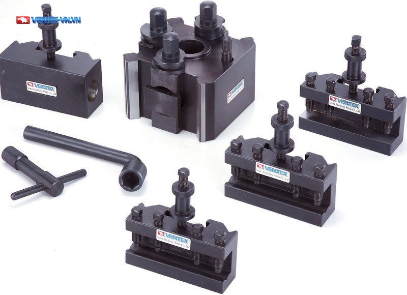Bộ 5 món đài kẹp dao thay nhanh máy tiện kiểu Ý VTP gồm Tool Post, Turning Holder và Round Shanks