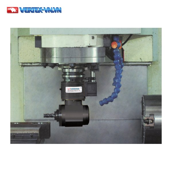 Đầu phay vuông góc NC RAER lắp trên trung tâm gia công