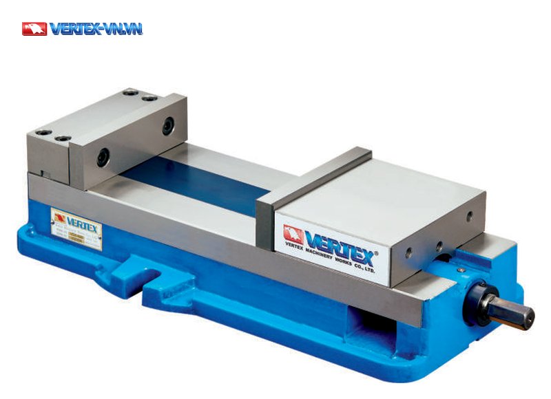 Ê tô độ mở lớn khóa góc VERTEX VDW-690 thân trơn không thước, hai má kẹp xám bạc, đầu trục bên phải